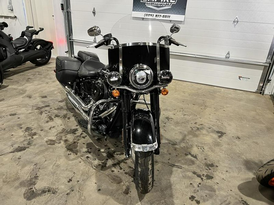 2019 Harley-Davidson® Softail Heritage Classic FLHC