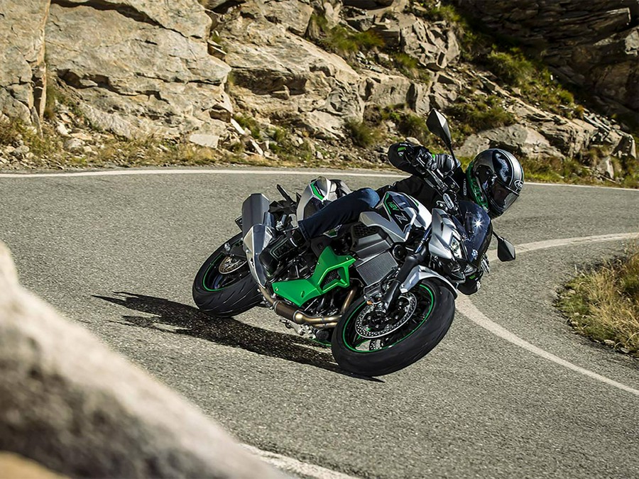 2024 Kawasaki Z7 Hybrid ABS