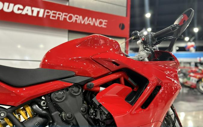 2024 Ducati SUPERSPORT 950