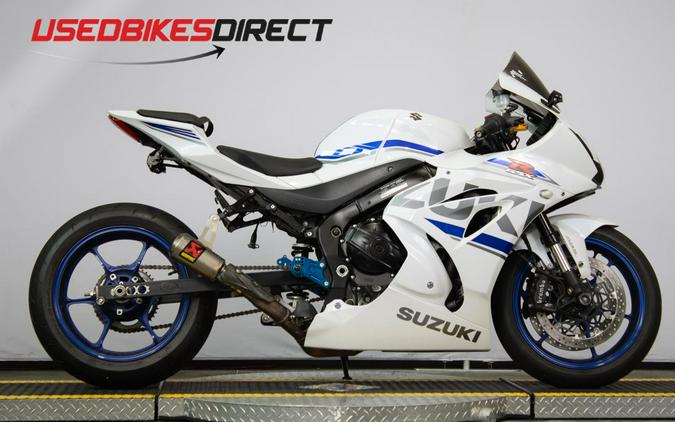 We Ride the 2017 Suzuki GSX-R1000