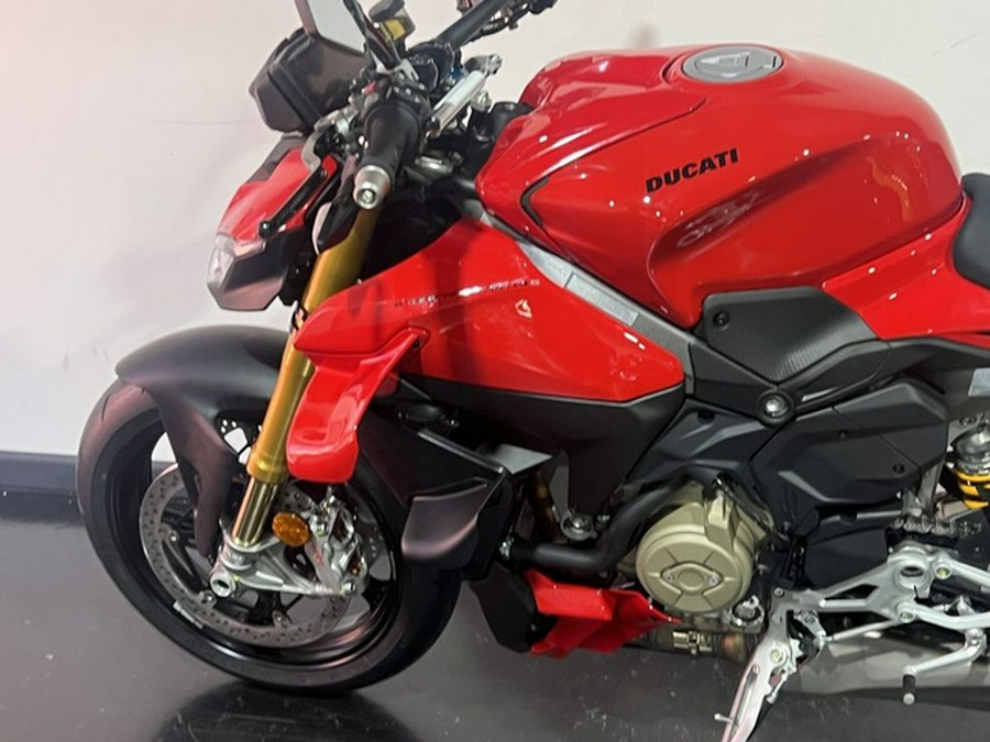 2026 Ducati Streetfighter V4 S