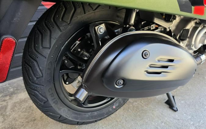 2027 Vespa GTS