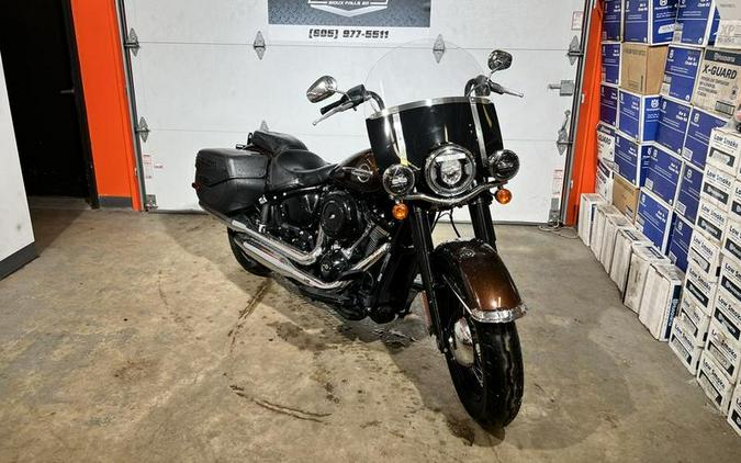 2019 Harley-Davidson® Softail Heritage Classic FLHC