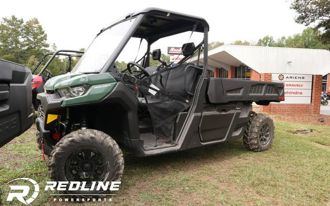 2023 Can-Am® Defender PRO DPS