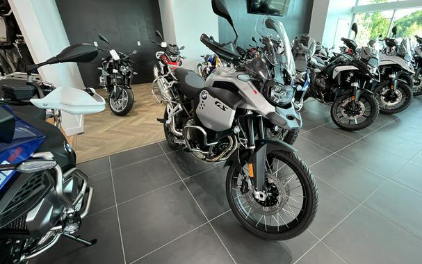 2024 BMW F 900 GS Adventure