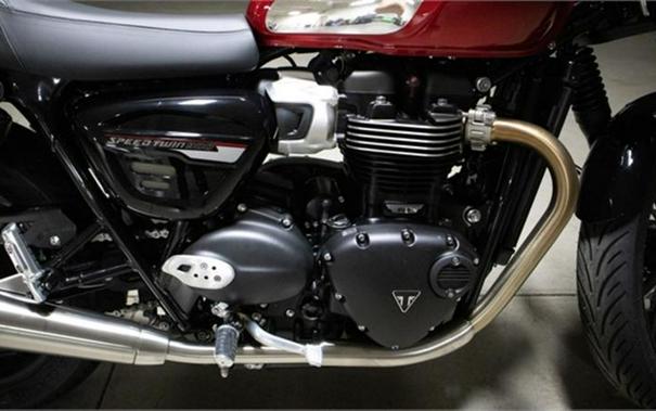 2023 Triumph Speed Twin 900 Chrome Edition Red Hopper