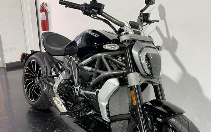 2023 Ducati XDiavel S Thrilling Black