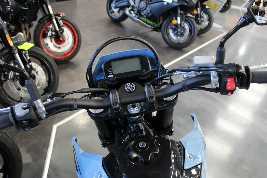 2025 Suzuki DR-Z 400SM