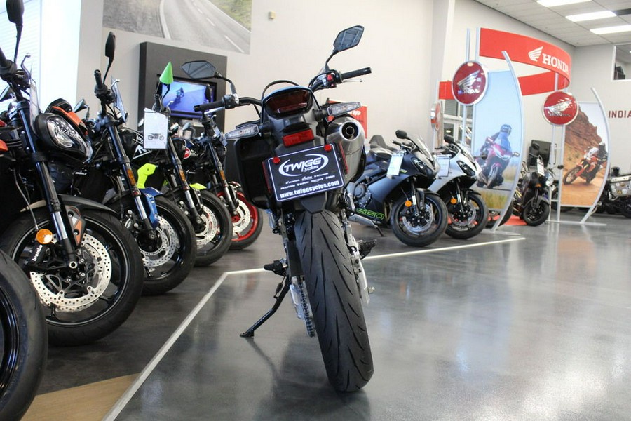 2025 Suzuki DR-Z 400SM