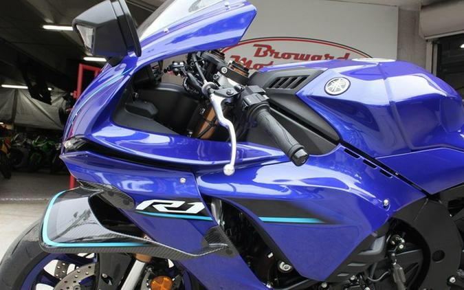 2026 Yamaha YZF-R1 R1