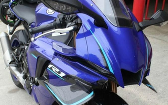 2026 Yamaha YZF-R1 R1