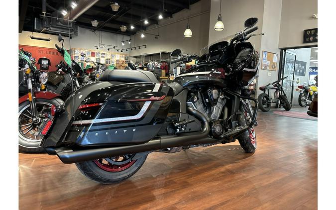 2024 Indian Motorcycle Challenger® Elite - Charcoal Candy/Black Candy