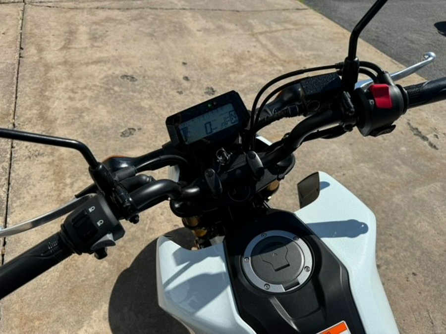 2025 Honda Grom Pearl White