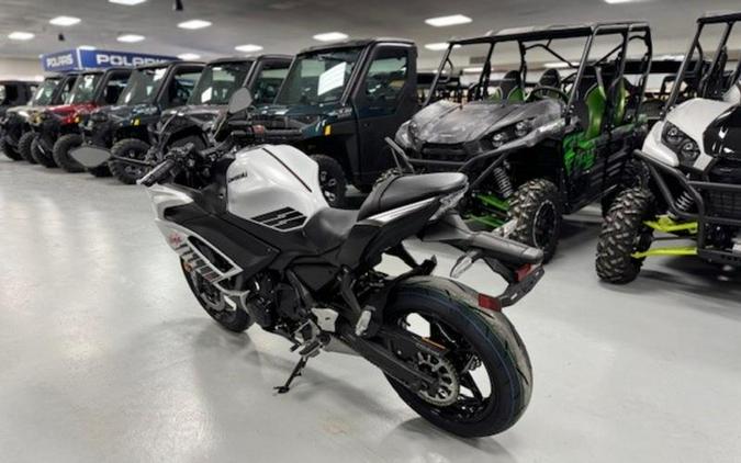 2026 Kawasaki Ninja® 650 ABS