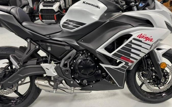 2026 Kawasaki Ninja® 650 ABS