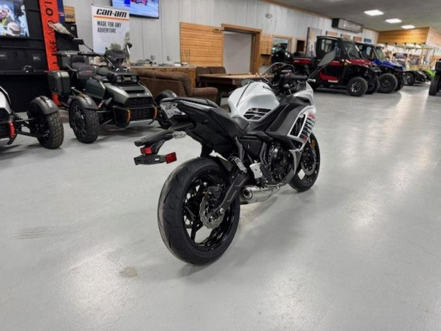 2026 Kawasaki Ninja® 650 ABS