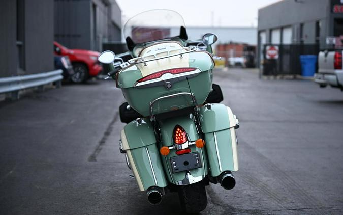 2017 Indian Motorcycle Roadmaster Willow Green Over Ivory Cream