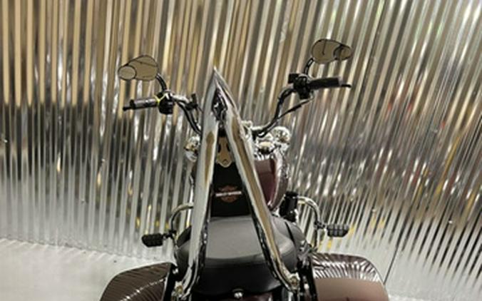 2007 Harley-Davidson FLHRC - Road King Classic