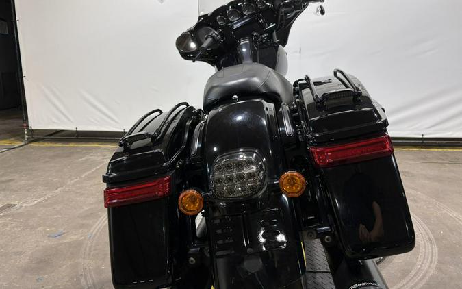 2022 Harley-Davidson® Street Glide® ST Vivid Black