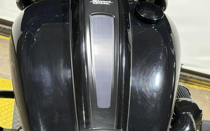 2022 Harley-Davidson® Street Glide® ST Vivid Black