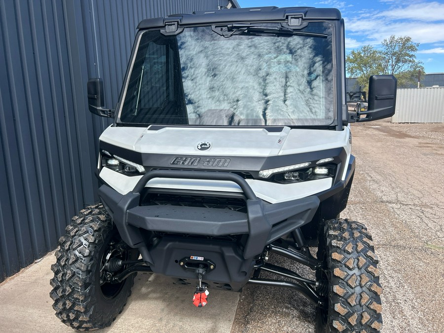 2027 Can-Am Defender XU MAX Limited HD11