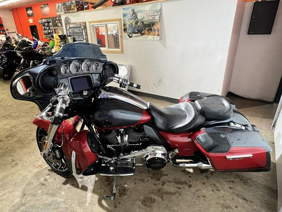 2019 Harley-Davidson® Street Glide CVO Street Glide FLHXSE