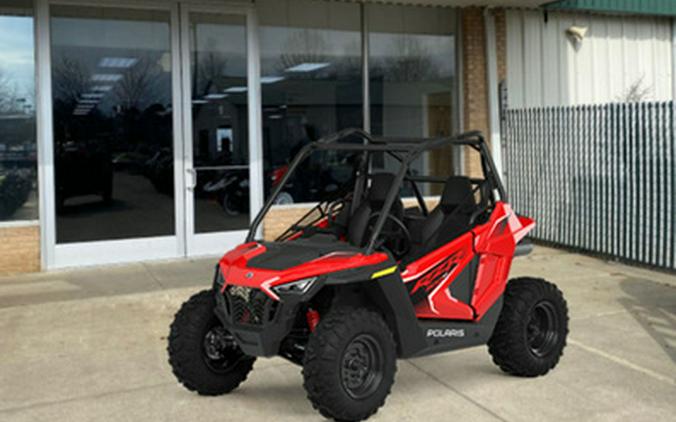 2025 Polaris Z25HCA18A7