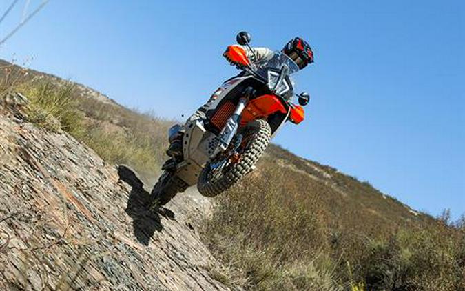 2025 KTM 890 Adventure R