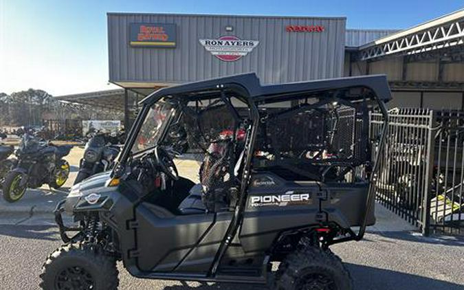 2026 Honda Pioneer 700-4 Deluxe