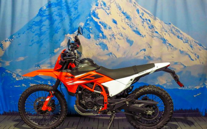 2025 KTM Enduro 390 R