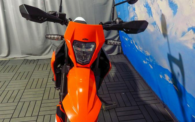 2025 KTM Enduro 390 R