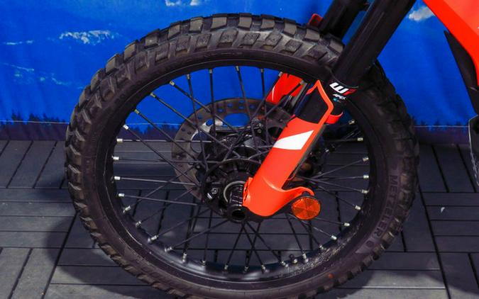 2025 KTM Enduro 390 R