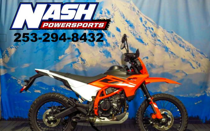 2025 KTM Enduro 390 R
