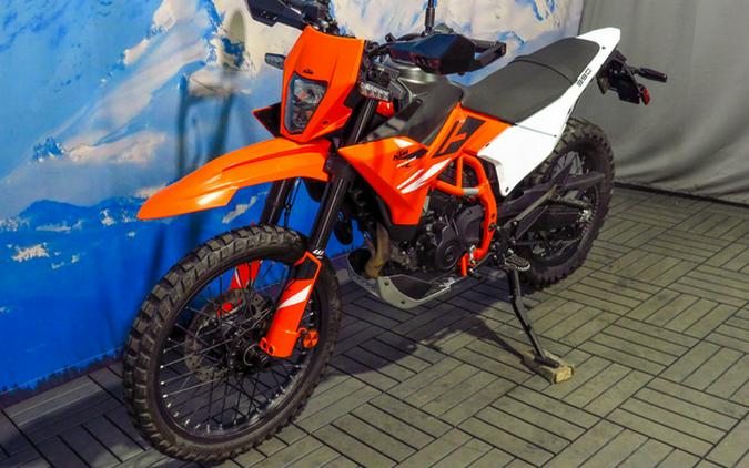 2025 KTM Enduro 390 R