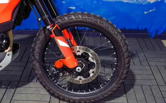 2025 KTM Enduro 390 R