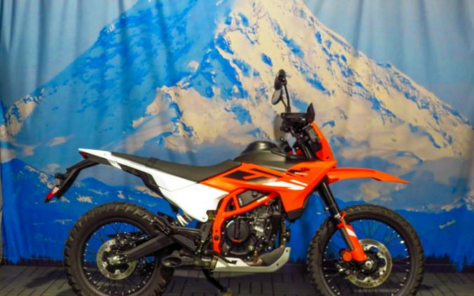 2025 KTM Enduro 390 R