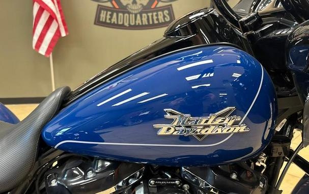 2023 Harley-Davidson® FLTRT - Road Glide® 3