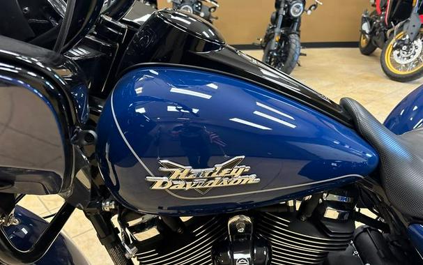 2023 Harley-Davidson® FLTRT - Road Glide® 3