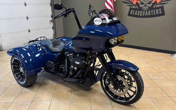 2023 Harley-Davidson® FLTRT - Road Glide® 3