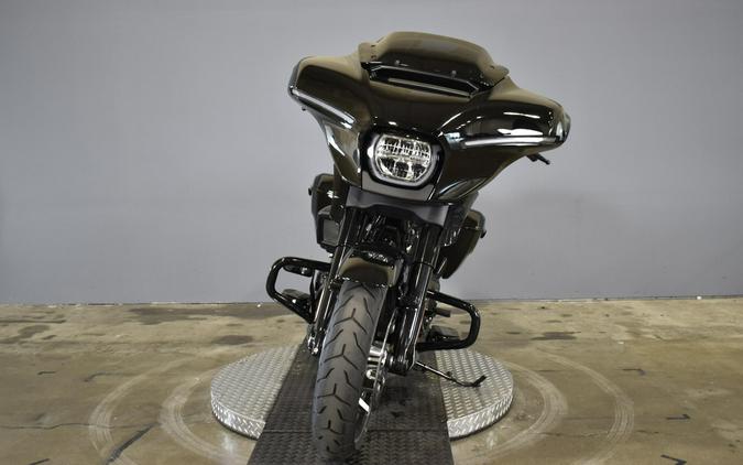 2026 Harley-Davidson Street Glide FLHX
