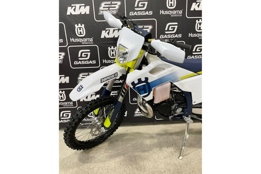 2024 Husqvarna Motorcycles TE 300