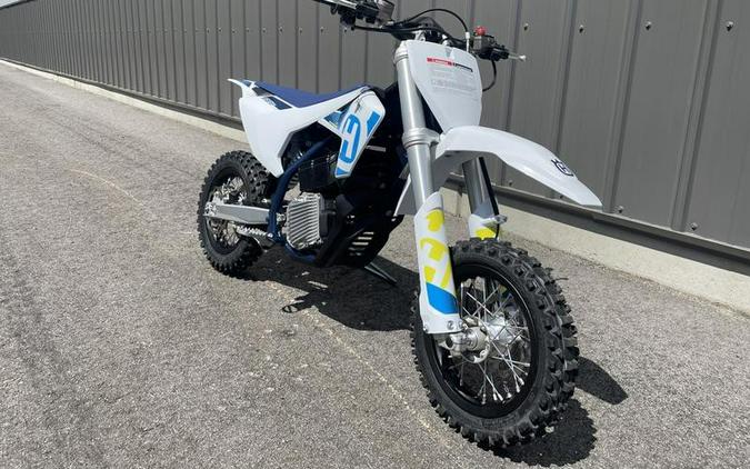 2024 Husqvarna EE3