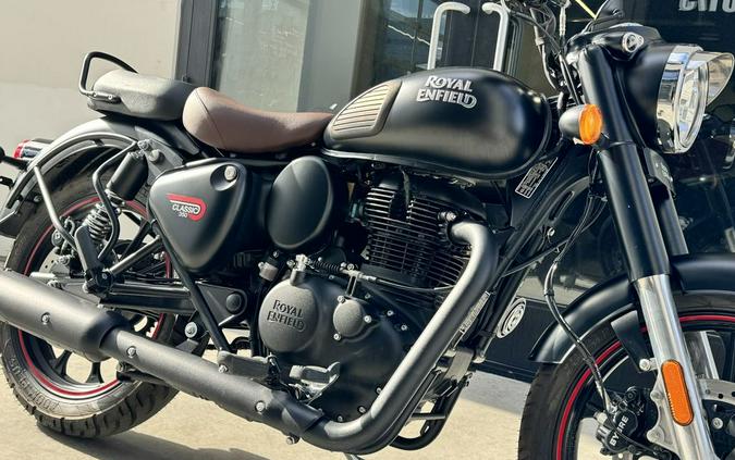 2022 Royal Enfield Classic 350 Review (17 Fast Facts)