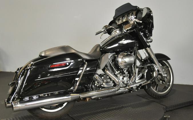 2015 Harley-Davidson Street Glide Special