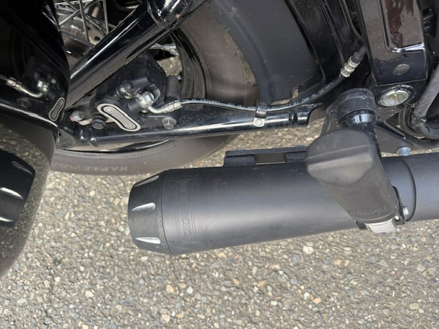 2021 Harley-Davidson® SOFTAIL STREET BOB 1