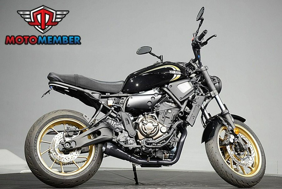 2025 Yamaha XSR 700