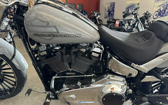 Harley-Davidson® Breakout™ 2026