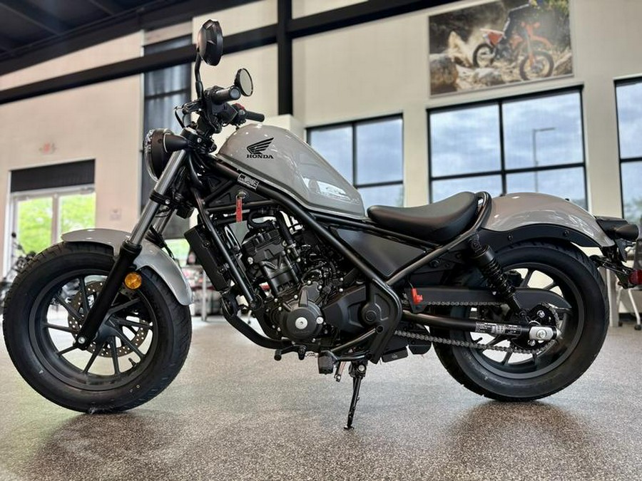 2026 Honda® Rebel 300 E-Clutch