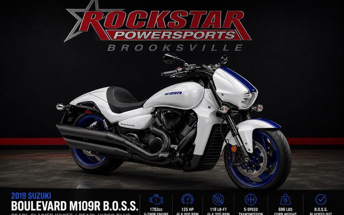 2019 Suzuki Boulevard M109R B.O.S.S. Pearl Glacier White / Pearl Vigor Blue
