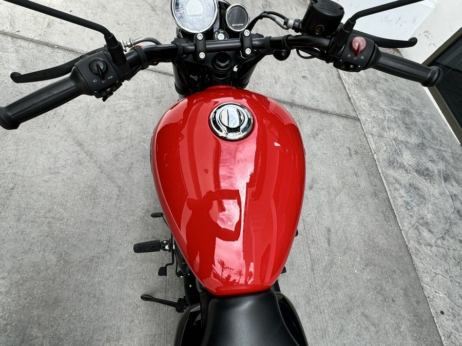 2022 Royal Enfield Meteor 350 Fireball Red